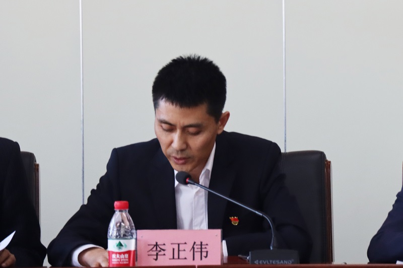李正偉.jpg
